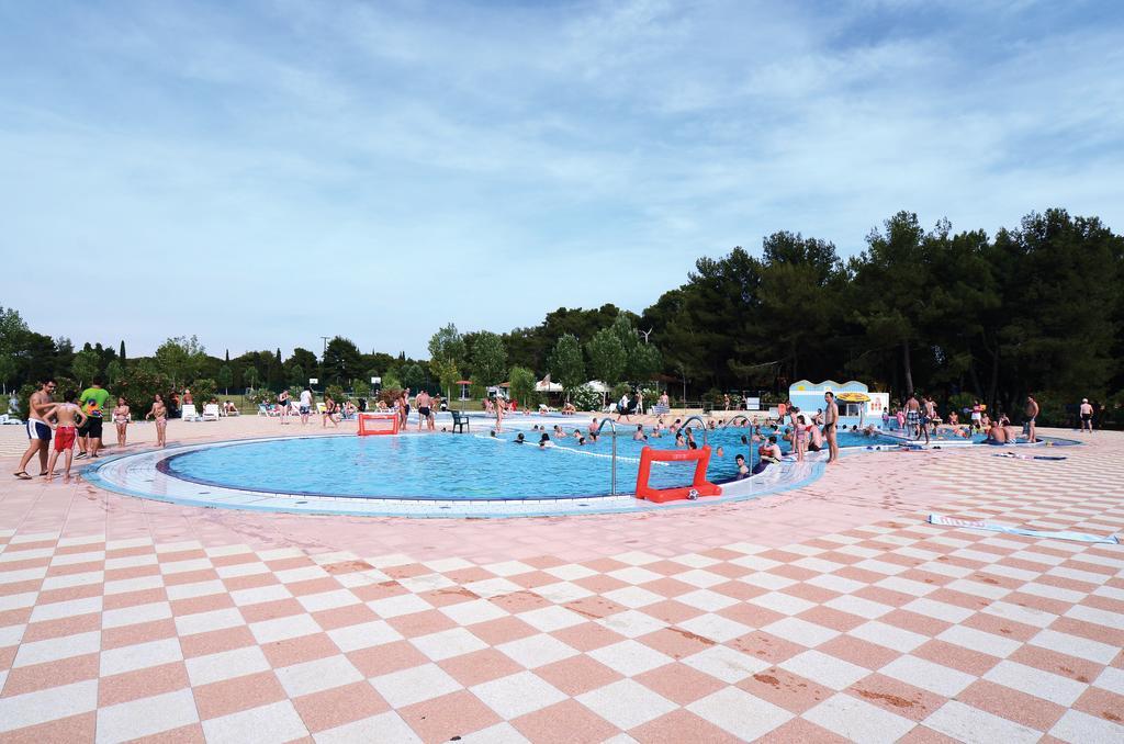 Happy Camp Mobile Homes In Centro Vacanze Bi Village ฟาชานา ภายนอก รูปภาพ